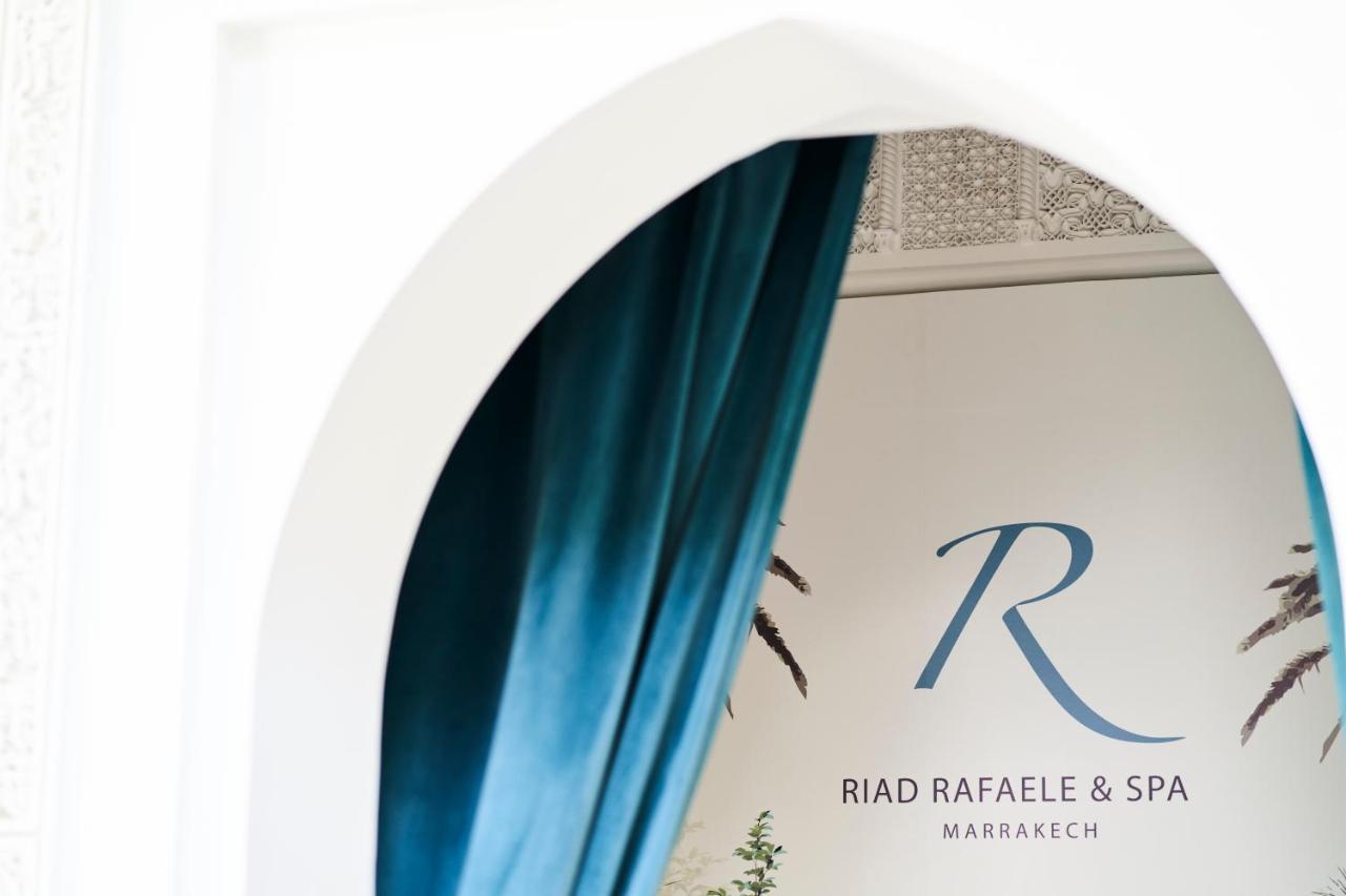 Rafaele &